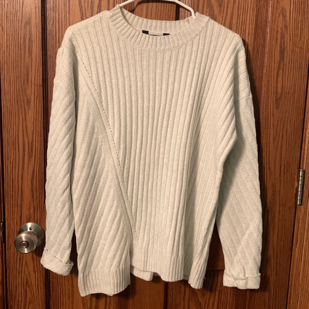Vera Wang women’s sweater